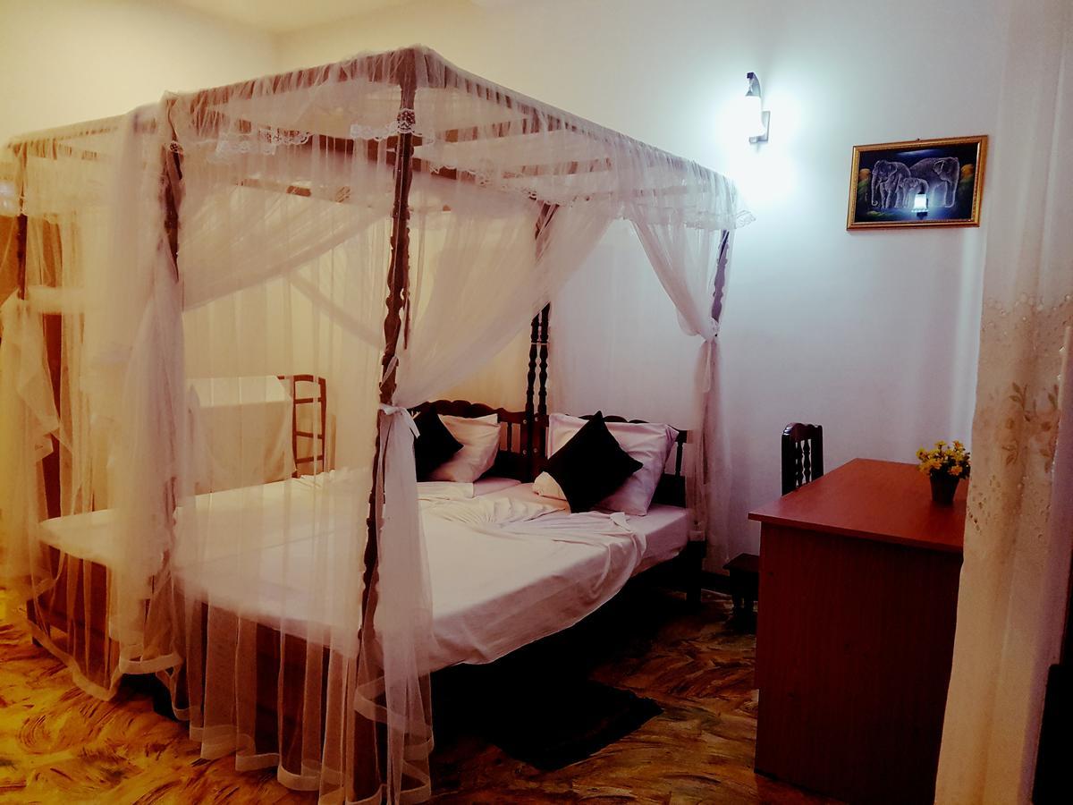 South Heaven Villa Hikkaduwa Exterior photo